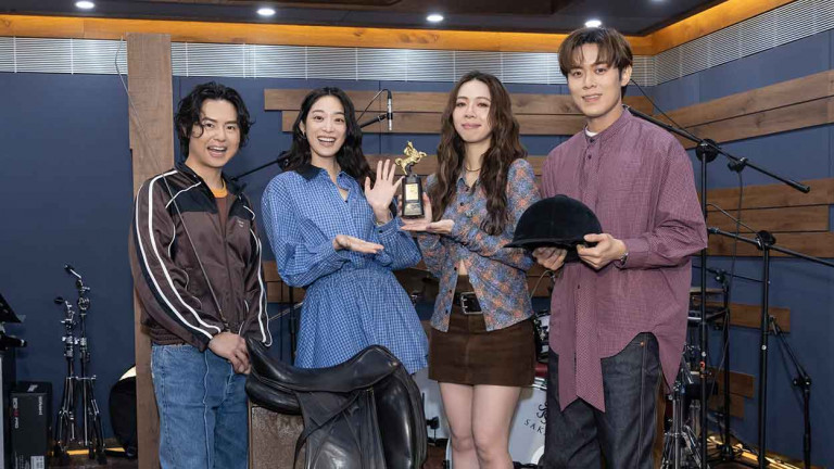 告五人首度叩關金馬獎 江齊驚喜探班送「策馬奪金」禮物 告五人笑喊：第一次想騎馬回家！