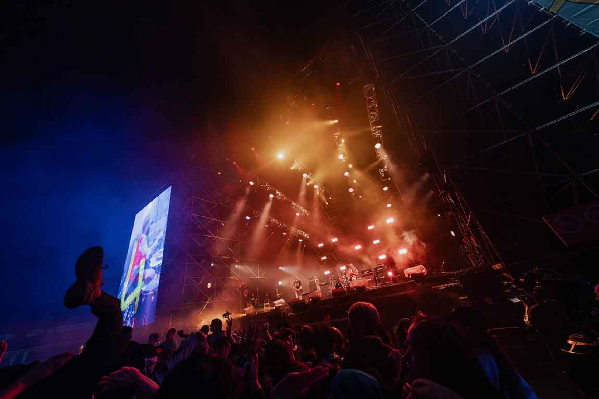 與「火舞台」壓軸登場的日本龐克搖滾天團 WANIMA