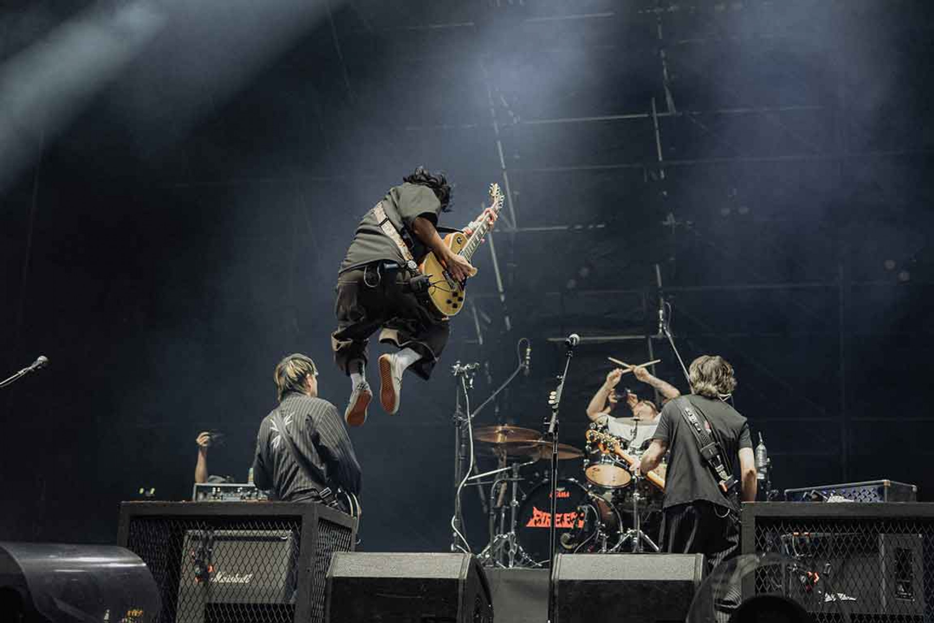 滅火器祭出專場級別誠意滿滿一小時演出