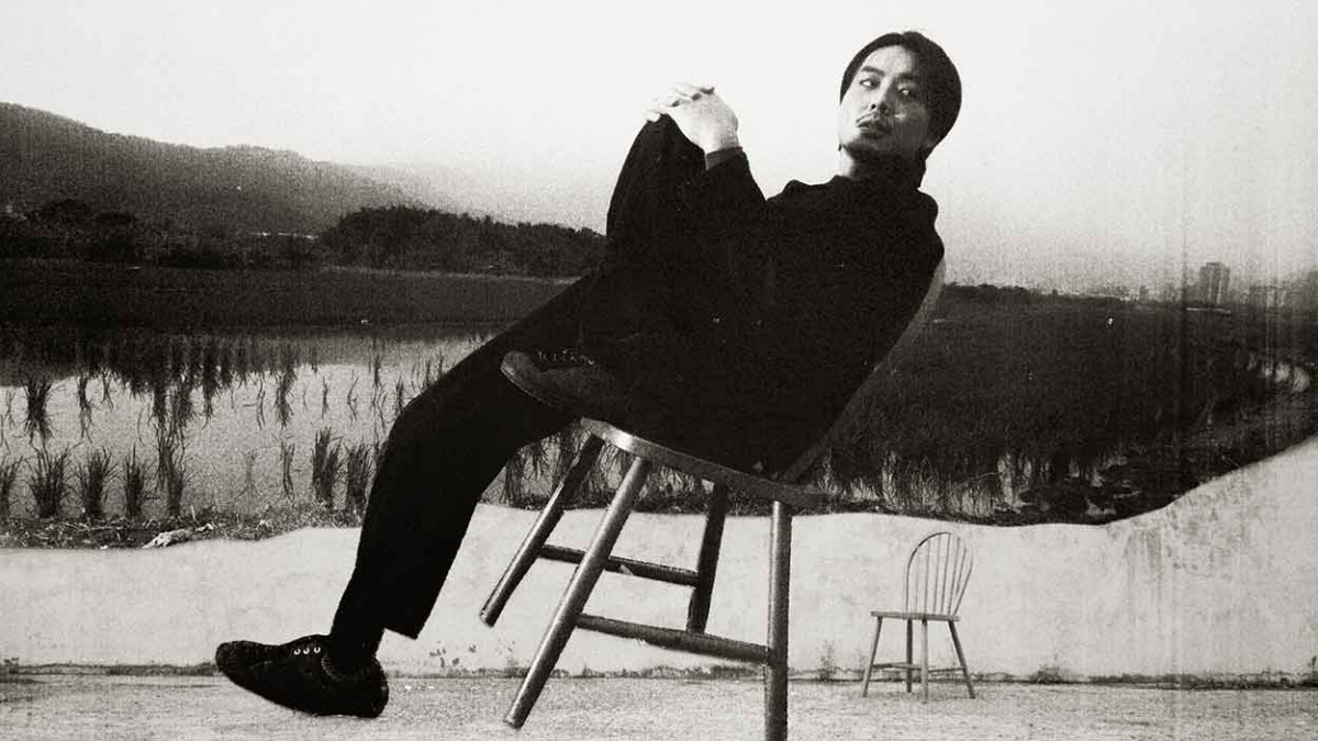 走過樂團10年洗禮 音樂創作人楊世暄發行首張個人EP《普通活著》高唱邁入30歲大關人生期許