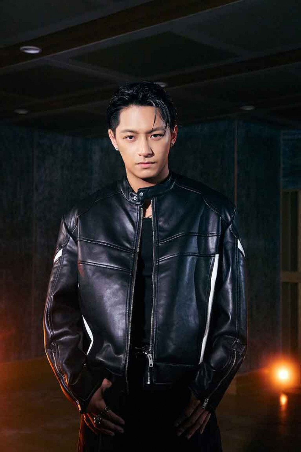 吳霏獲 1,500 名網友投票,以首屆「龍虎門狀元」之姿霸氣亮相