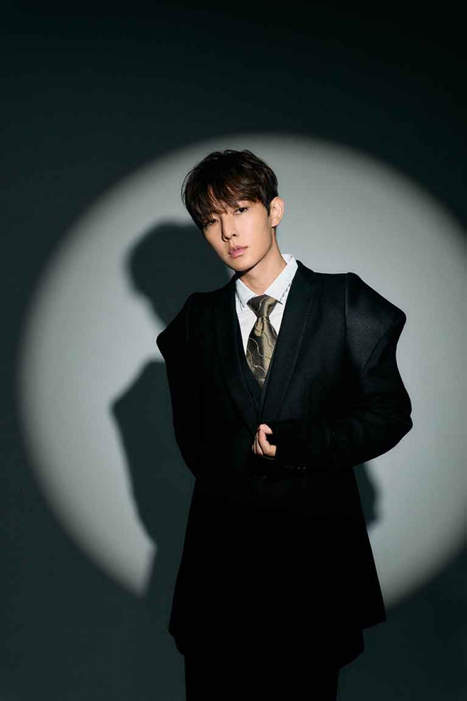 跨界多棲 CEO 強勢回歸歌手初心！炎亞綸告白：謝謝沒有離開的你們，也謝謝沒有放棄的自己 ！ (晴空鳥 提供）