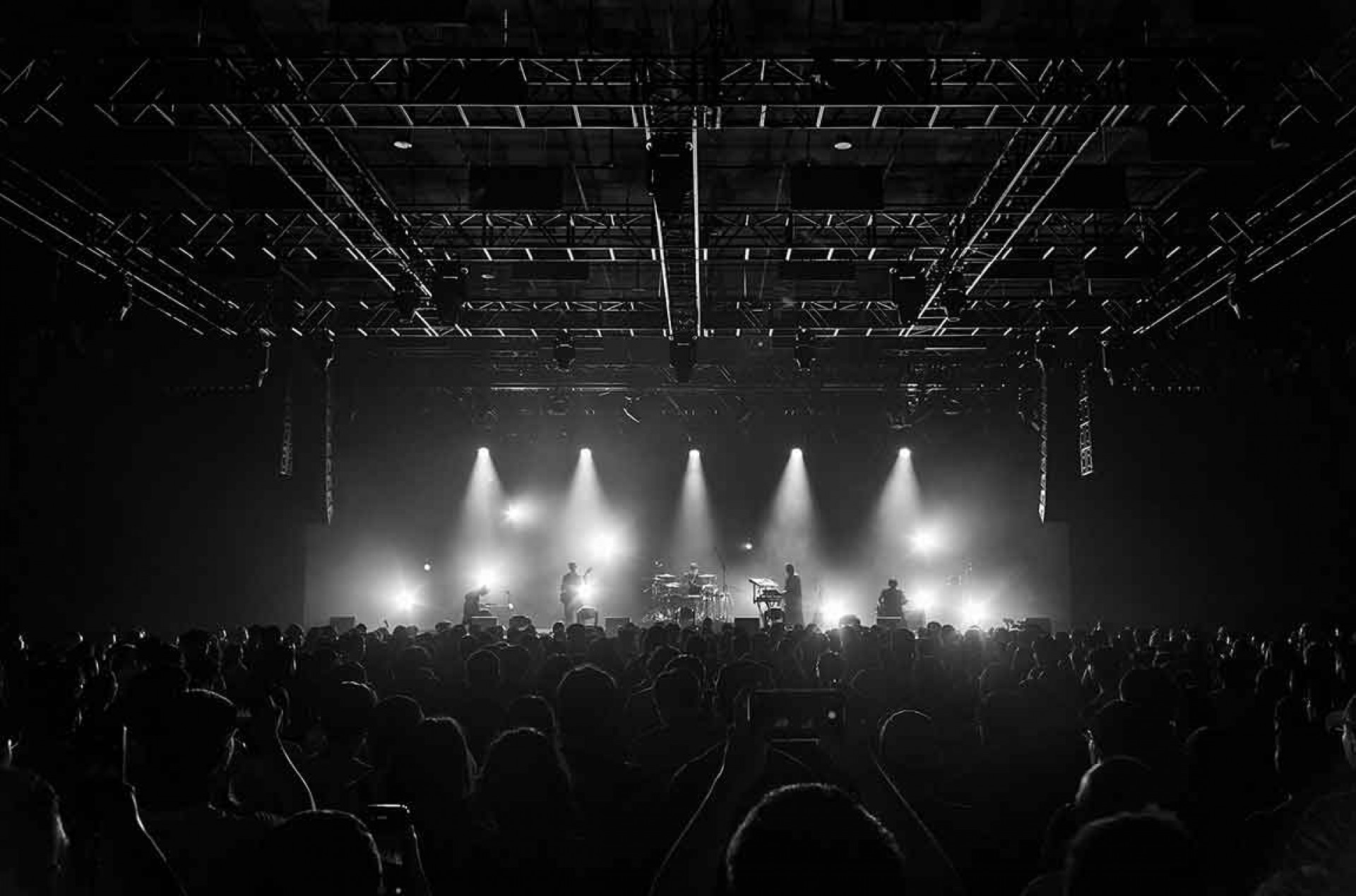 聲子蟲9月登上台北 Legacy TERA挑戰樂團生涯最大專場,吸引上千樂迷到場支持