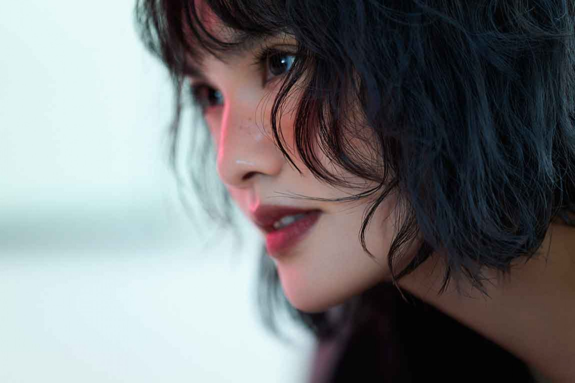 楊丞琳〈獨白》MV上線 締造情感共鳴盛宴