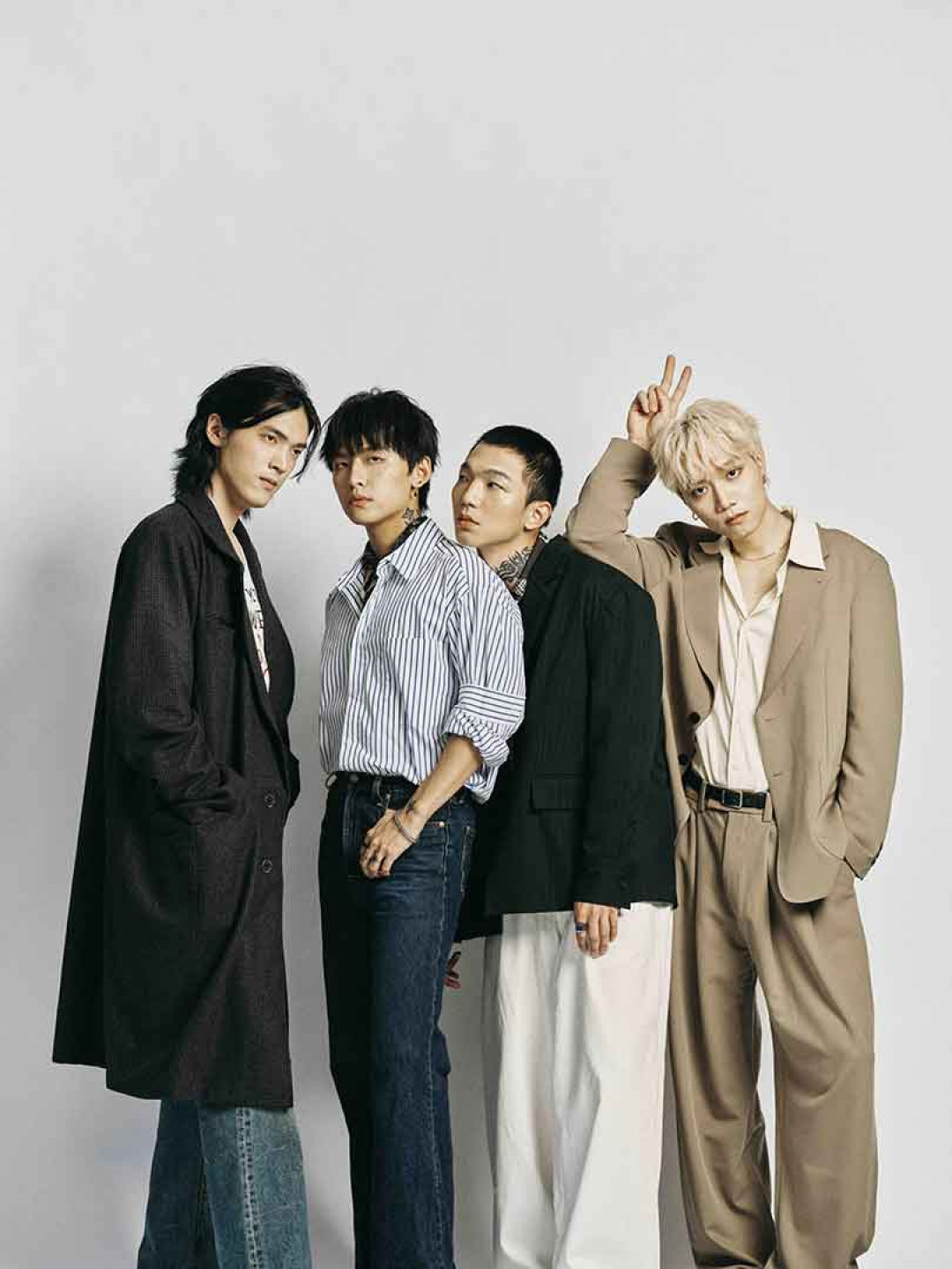 傻子與白痴夢幻聯動 163 braces 同名單曲〈在沒有答案的日子裡〉展現全新風格