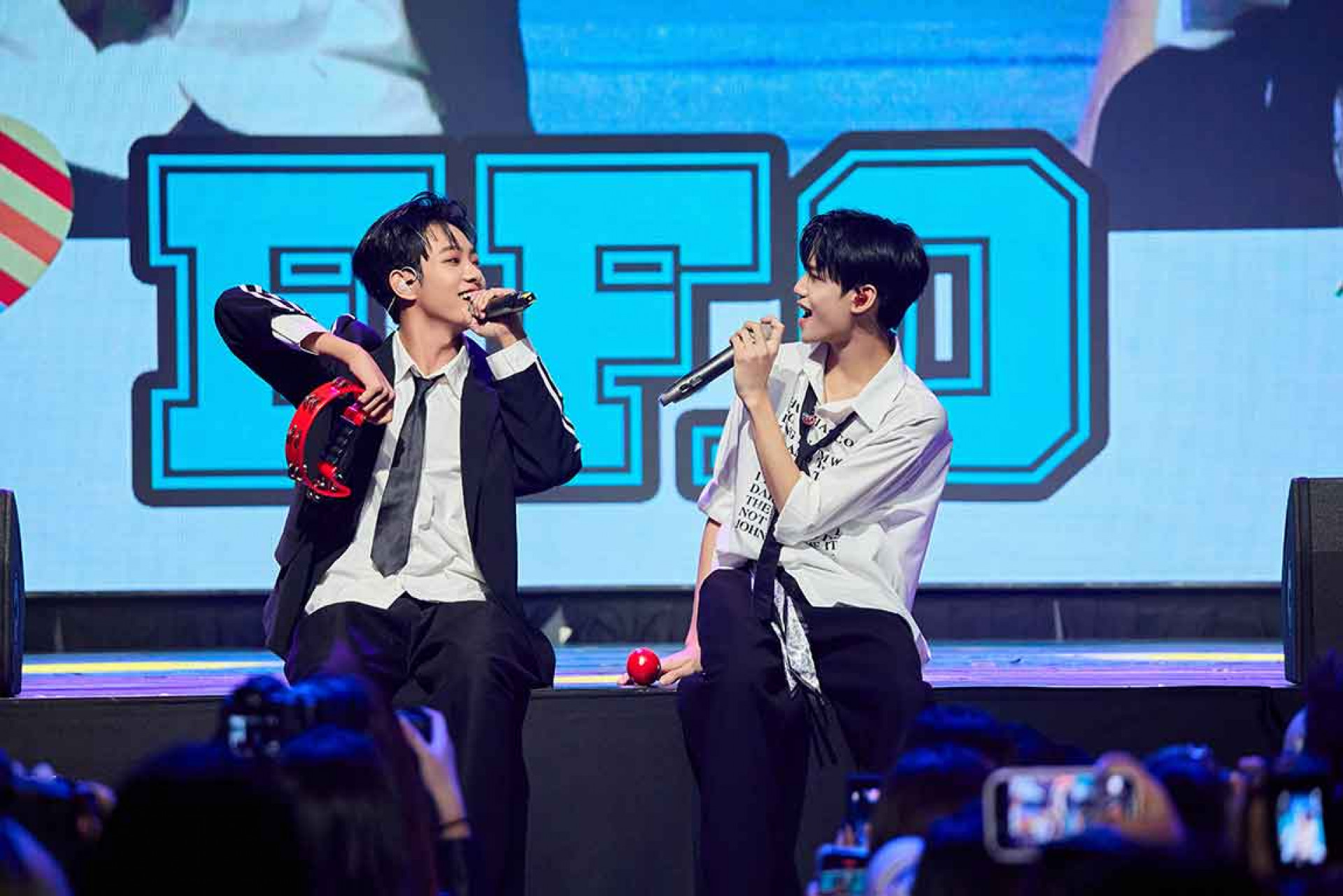 唱跳組:左起至琦-、彥旭