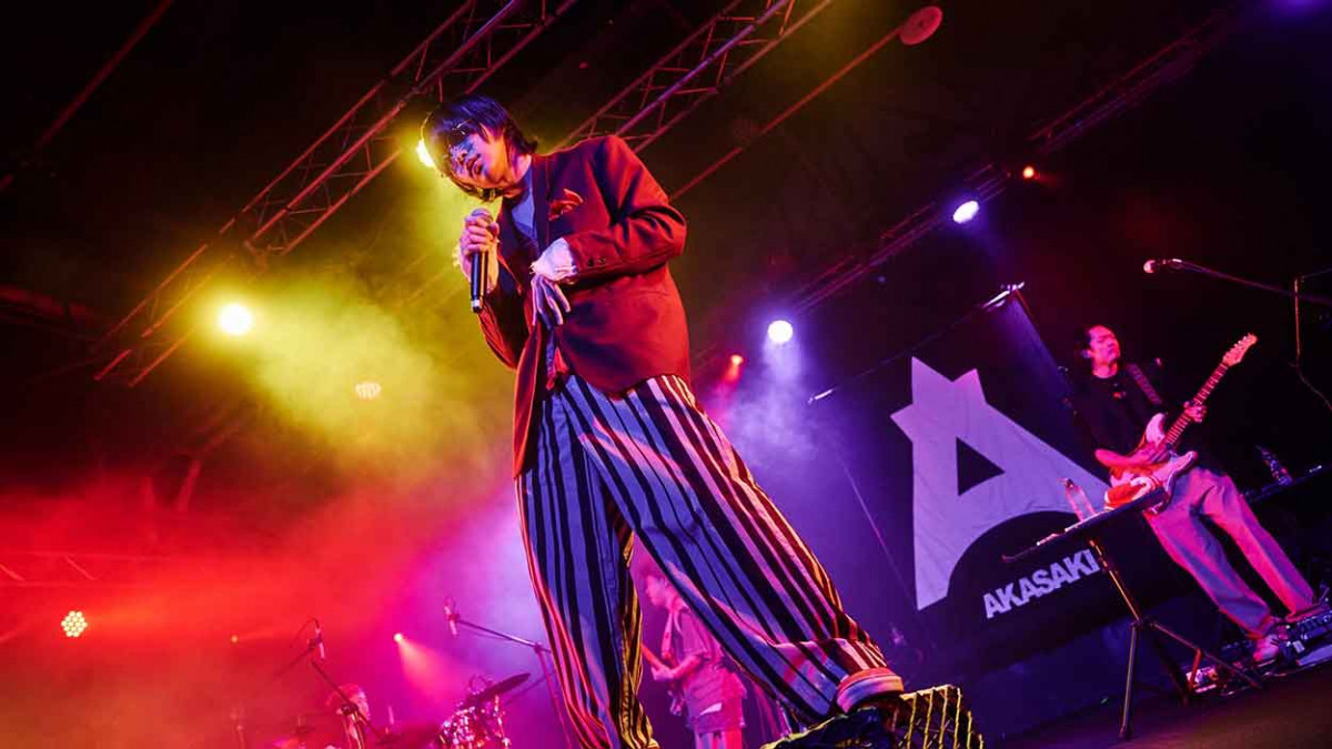 Z世代怪物級新聲AKASAKI 亞巡台北壓軸場完售落幕！全場齊搖擺〈Bunny Girl〉