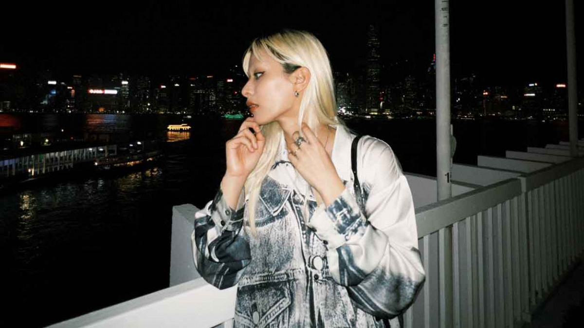 JUD 陳泳希首張迷你粵語EP《都是自己拿來的》遇發音大魔王崩潰練習40分鐘