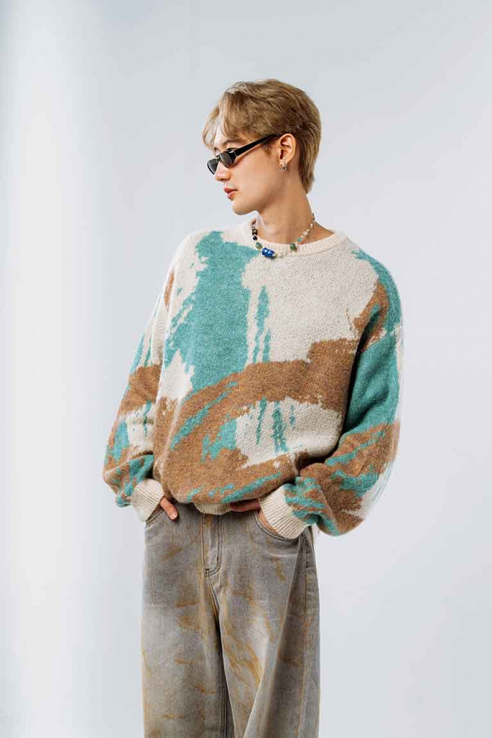 〈Don’t Worry〉的靈感源於 James Alyn 與一位歌迷之間的真實對話。