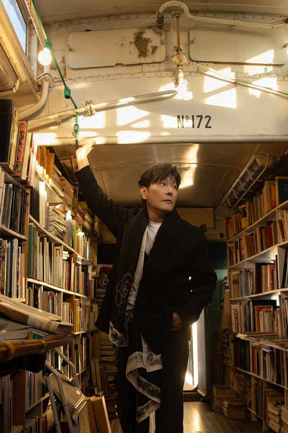 《屬於》空降九冠王!實體破3萬,四大電台制霸 哲穩坐霸榜天王