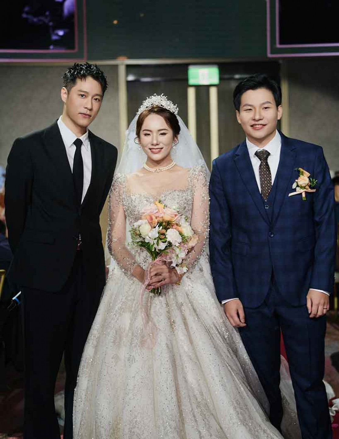 新娘感動爆哭 全場超驚喜 帥氣真人版〈TIL THE END〉幸福滿溢。 環球音樂 提供