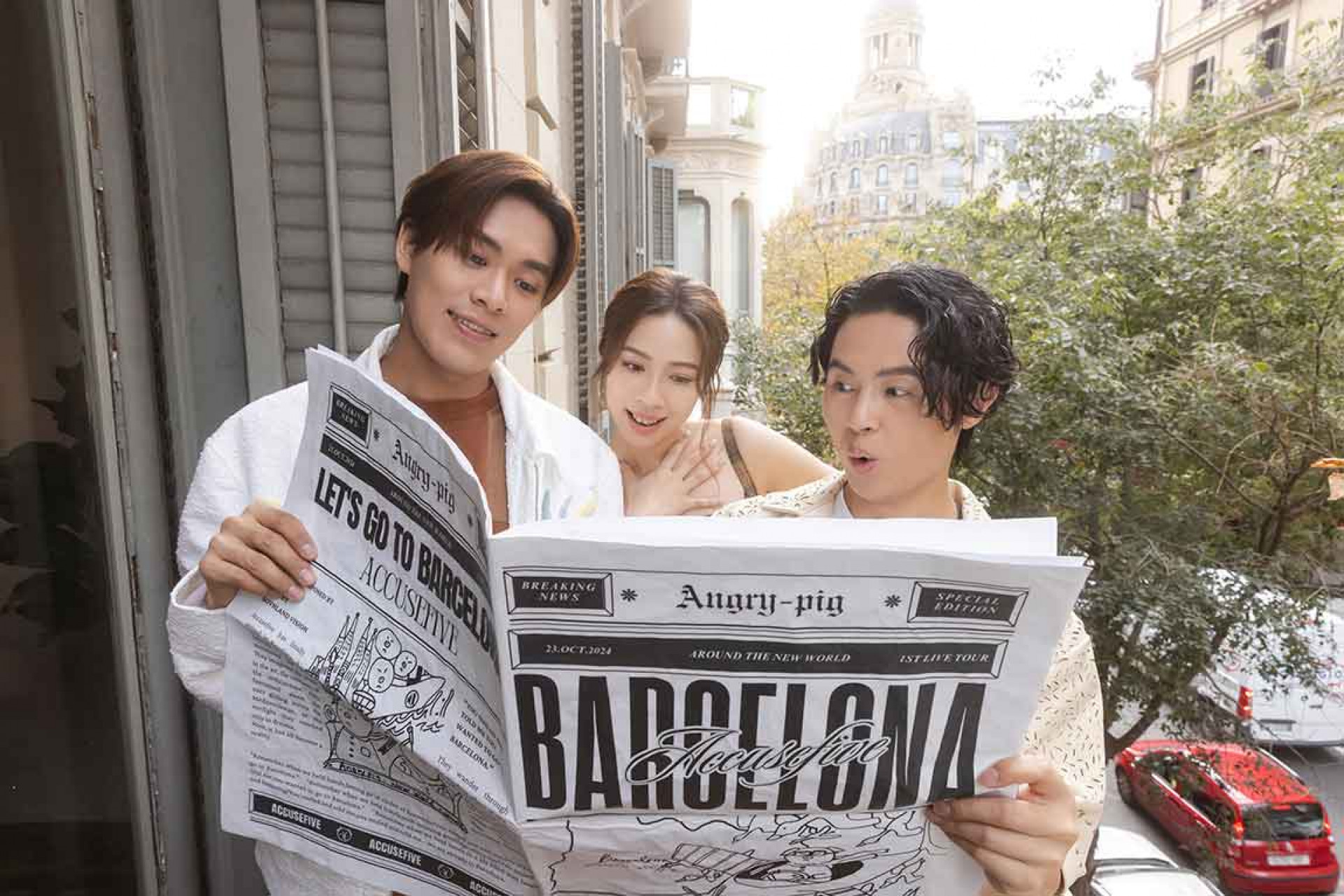 〈從沒去過巴塞隆納〉MV 拍攝於告五人去年前往巴塞隆納演出期間。(相信音樂提供)