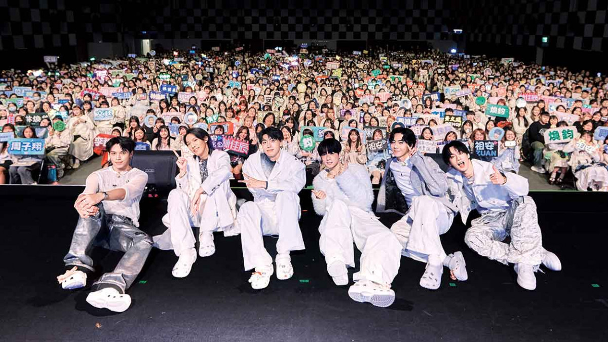 Ozone「浪漫主意」耶誕派對 全員私下限定醜照大公布 成員們笑稱：絕對不可以流出派對之外