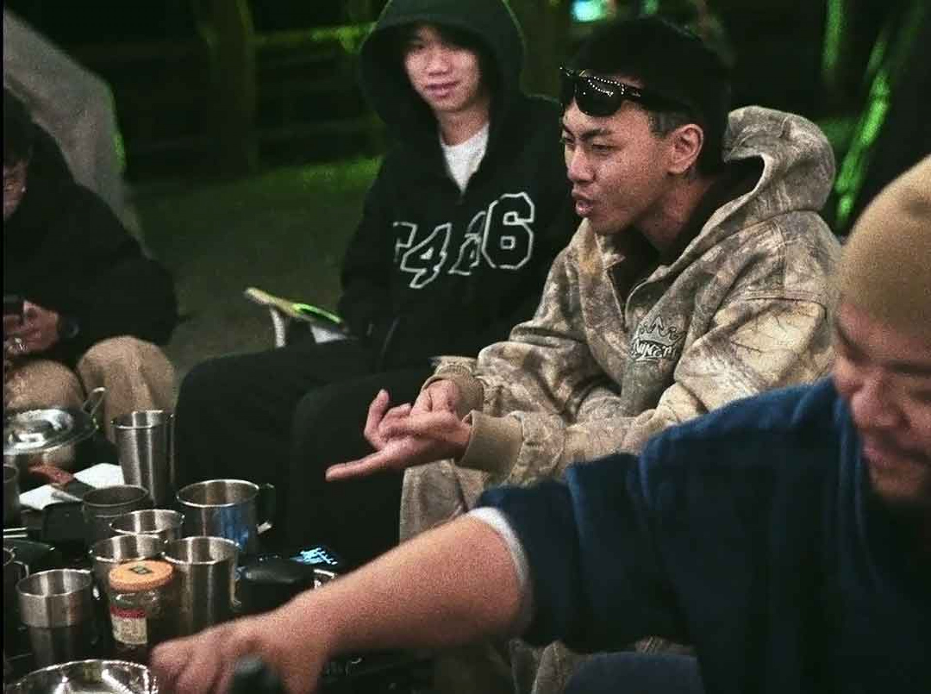 MV上山露營解鎖人生第一次 笑稱「其實只是去睡覺」