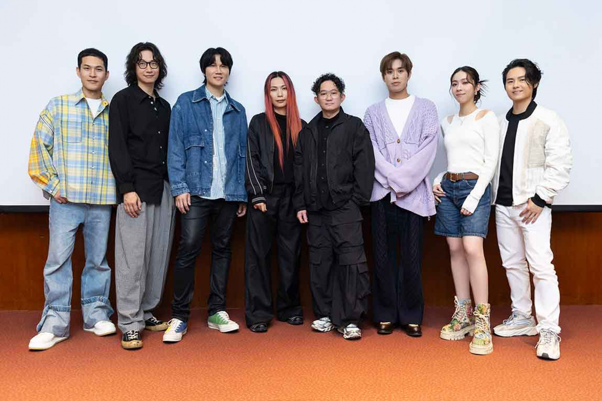 平安夜最療癒的應援!宇宙人、Tizzy Bac、告五人排除萬難齊聚彰基 用歌聲致敬第一線白衣天使。(相信音樂提供)