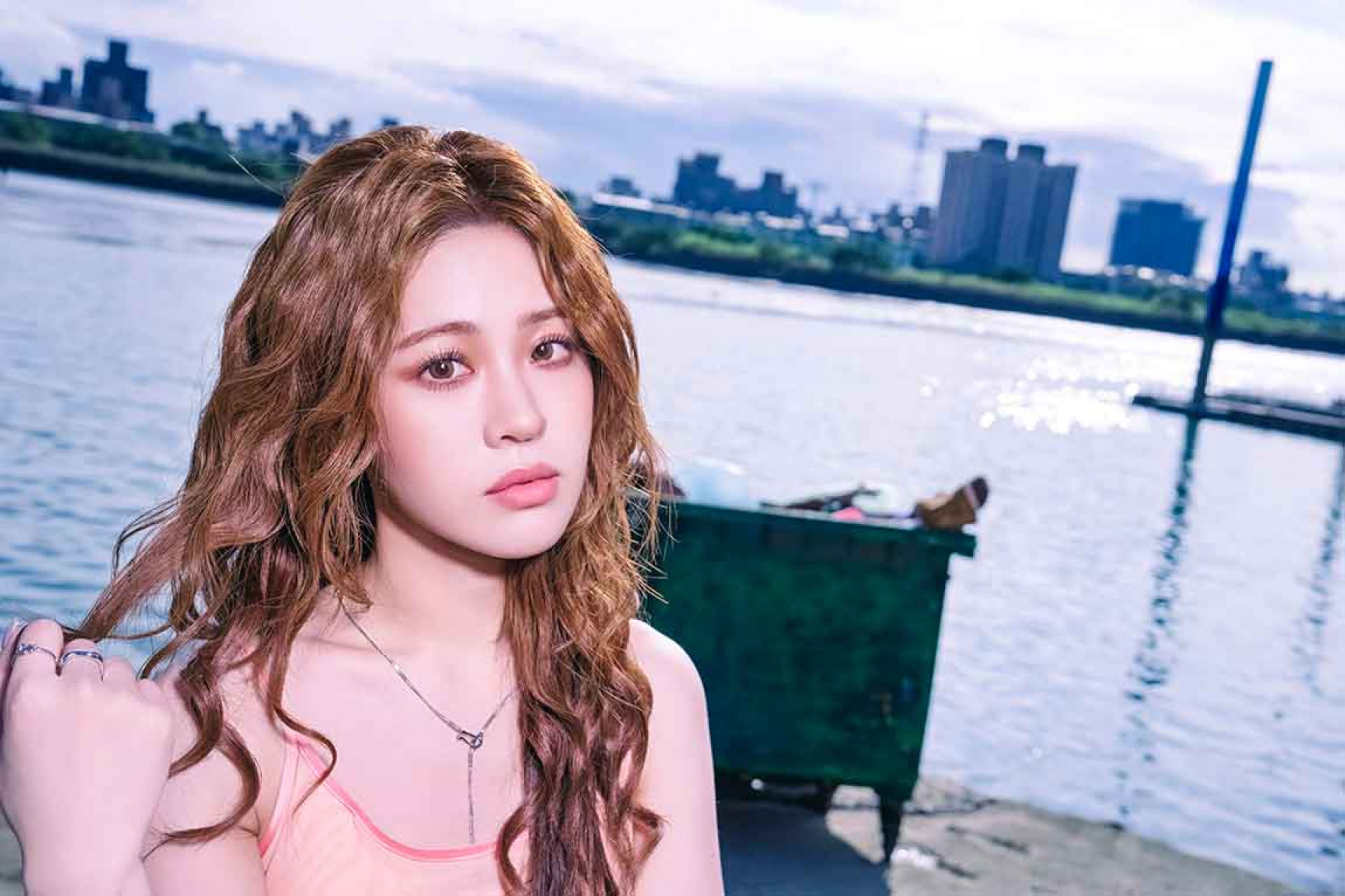 聯手索尼音樂總監張簡君偉+新生代製作人Elin共同創作 打造「罵渣男之歌」