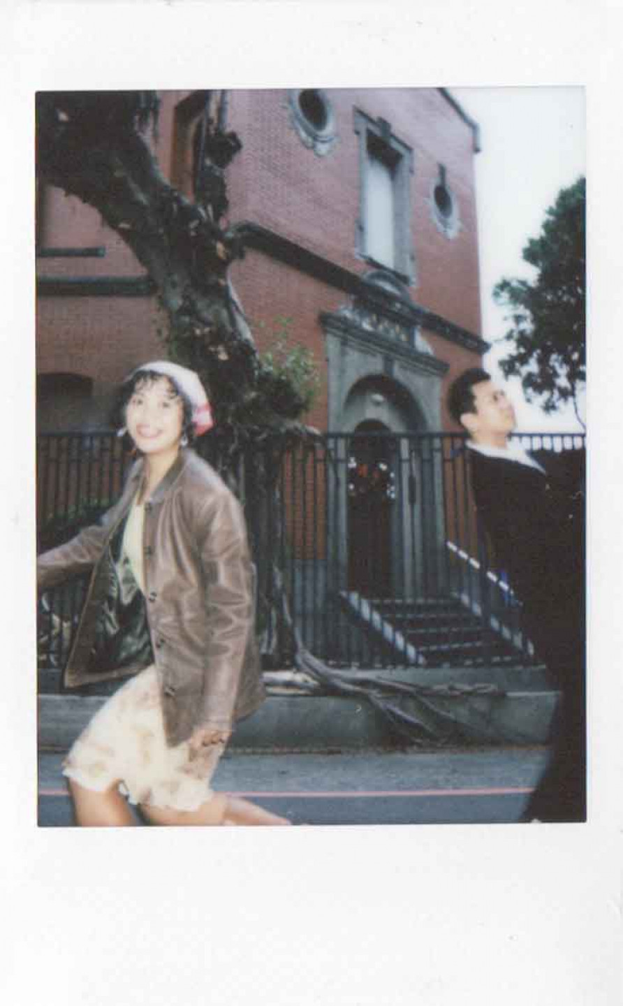 創作歌手雷擎(右)與宋楚琳(左)共同推出全新單曲〈不要不禮貌〉,以「大人式的成熟分手」為主題。