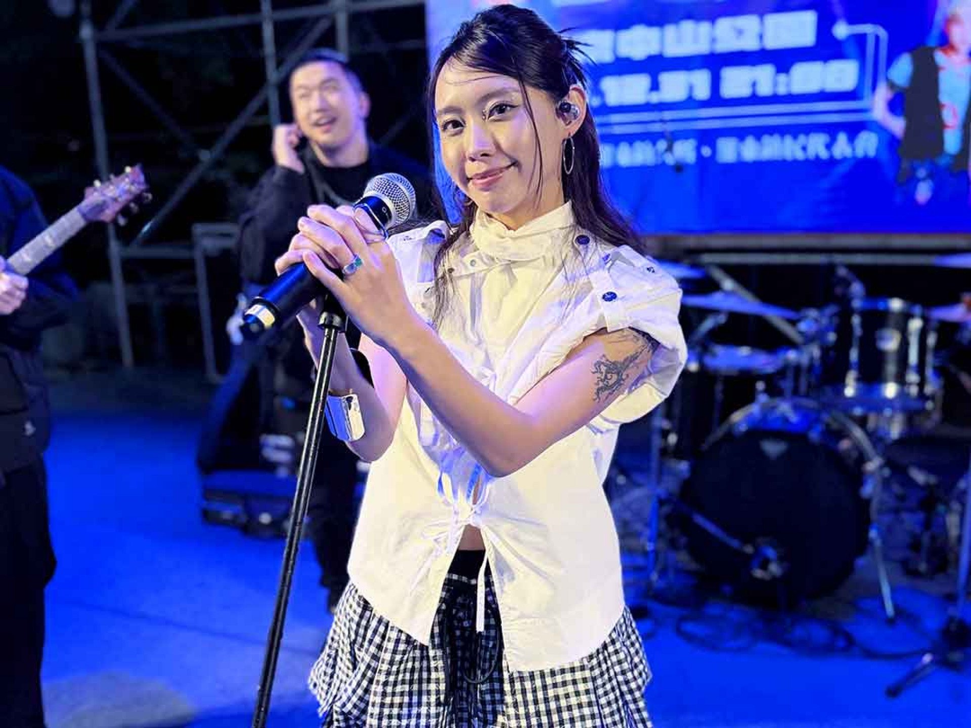 李芷婷規定自己不講話 連唱20分鐘（華納音樂 提供）