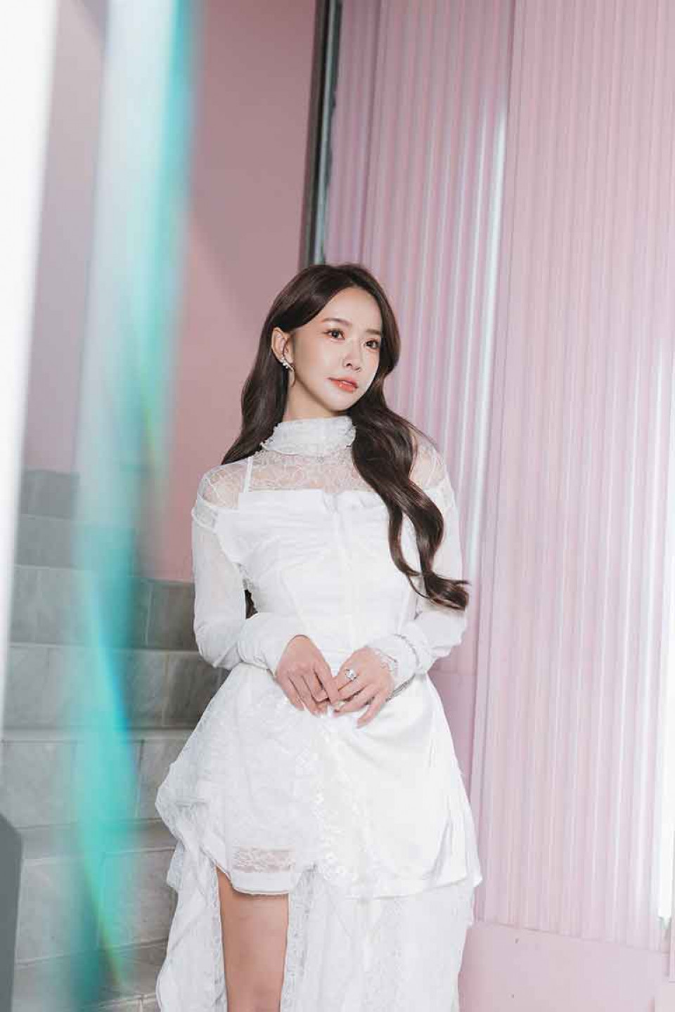 設定了極具挑戰性的目標,進軍千人售票演唱會