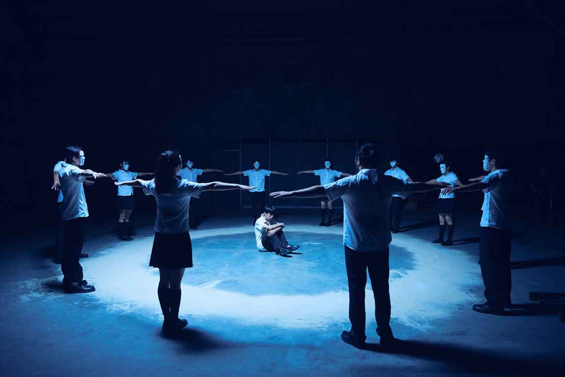 霸凌無所不在!跨越加害者、受害者與旁觀者視角 生命樹挑戰人性黑白定義的「提問之作」