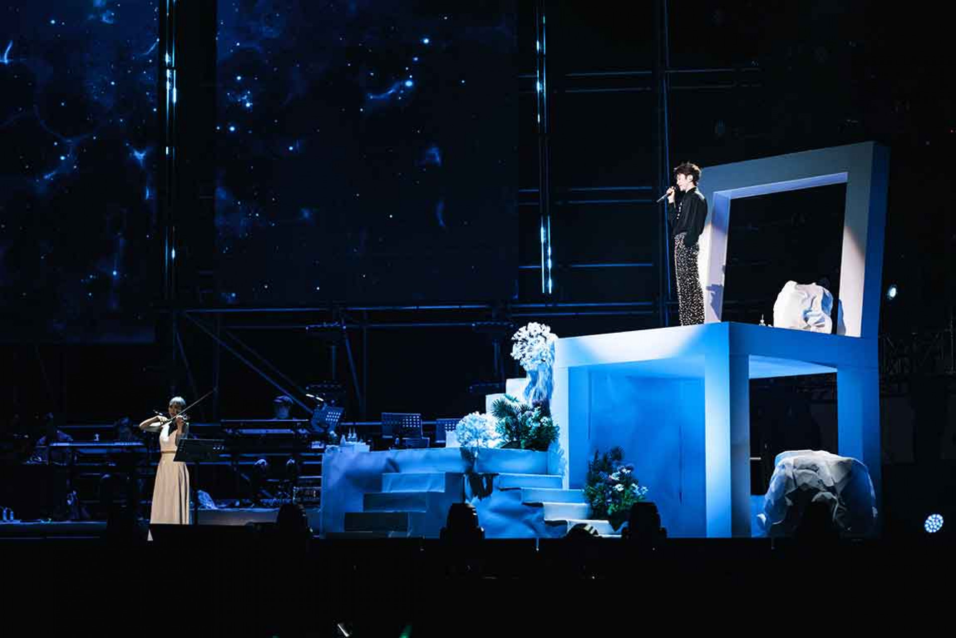 張棟樑【第二十一個故事】演唱會門票開賣24小時內完售