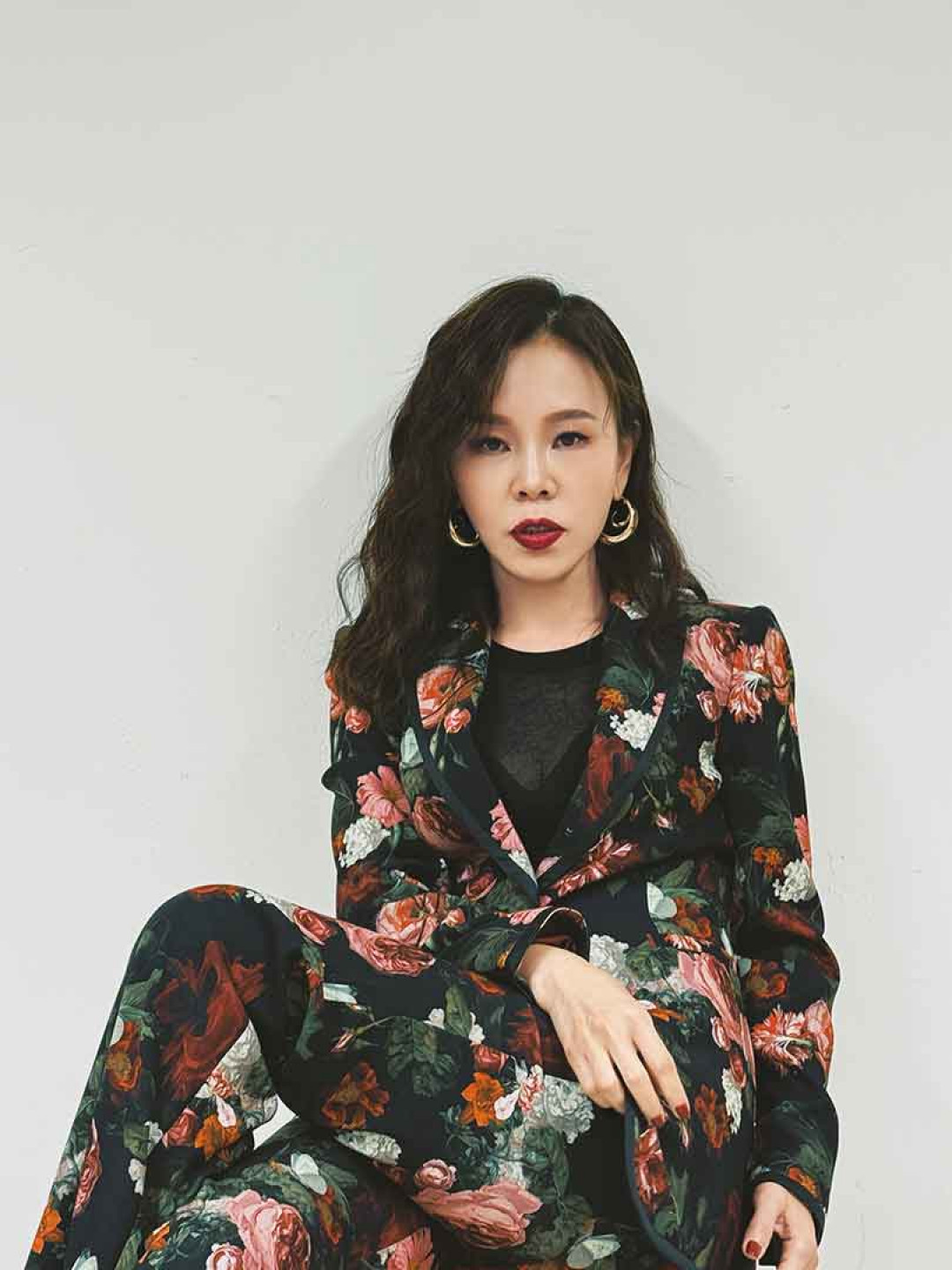 彭佳慧選擇以半夢半醒接近微醺的狀態詮釋