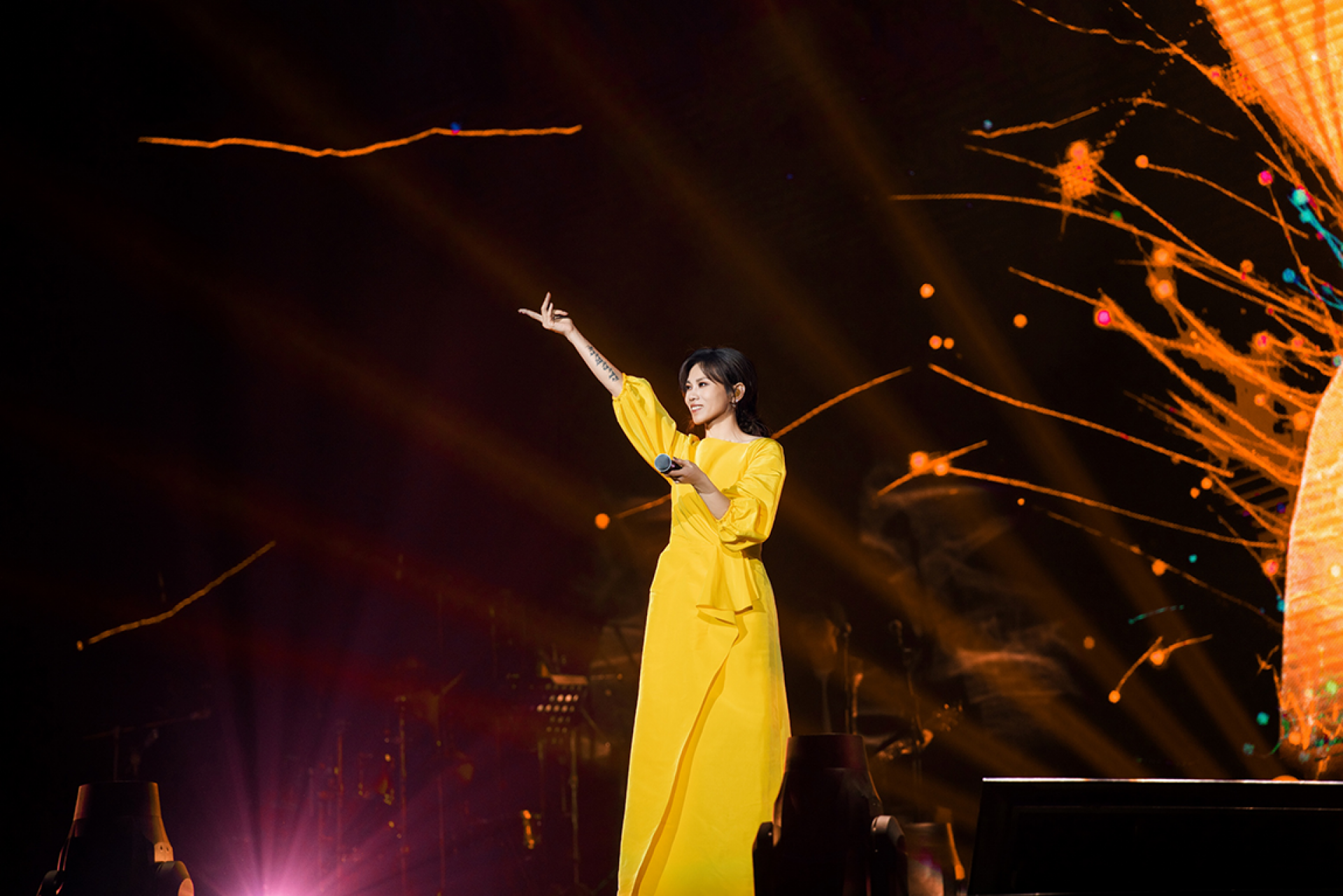 蔡健雅將在生日當天發行首張影音作品《Let’s Depart!給世界最悠長的吻演唱會實錄》