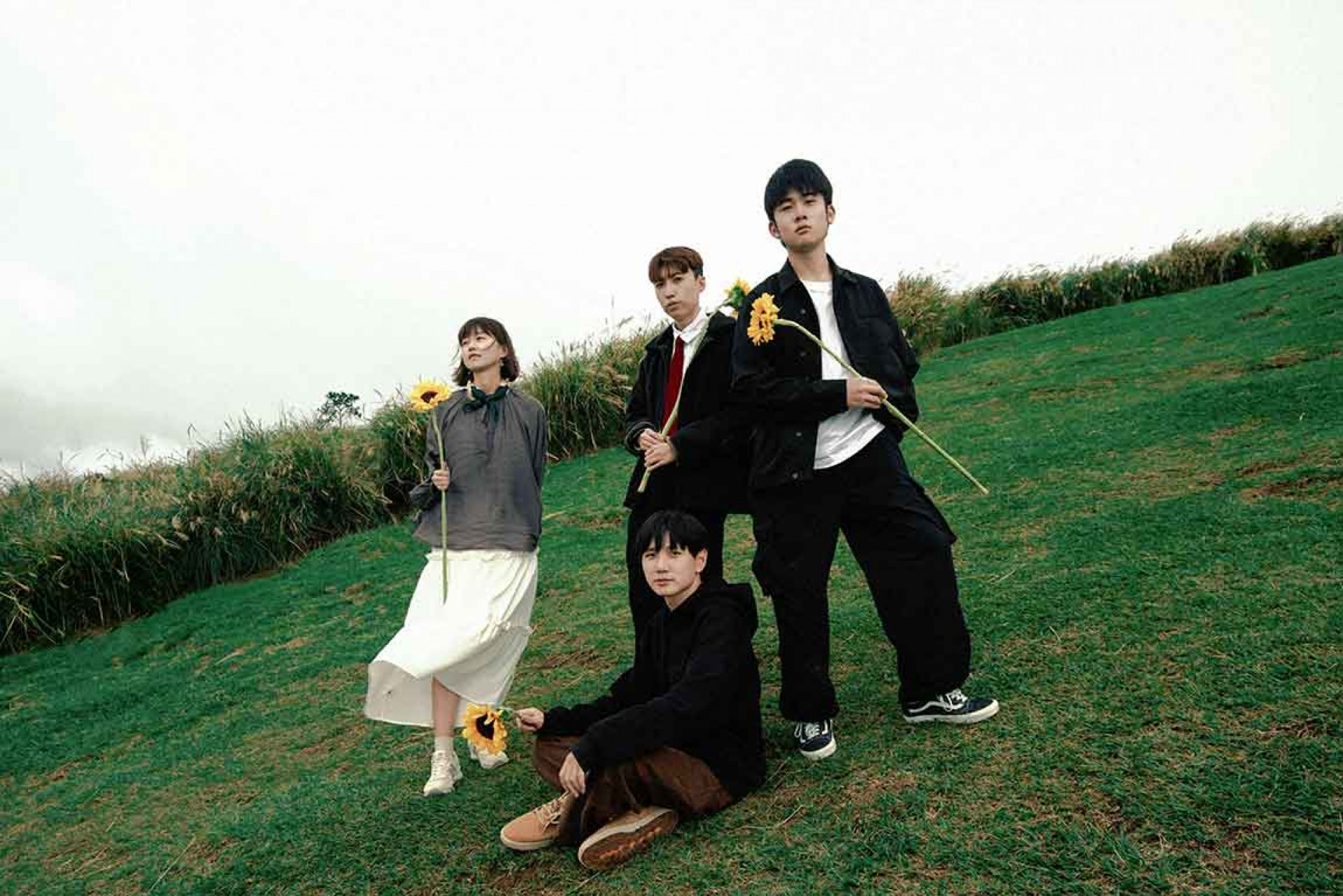 成團邁入第六年的狗才樂團，正式宣告將推出全新 EP《愛與憂鬱》。