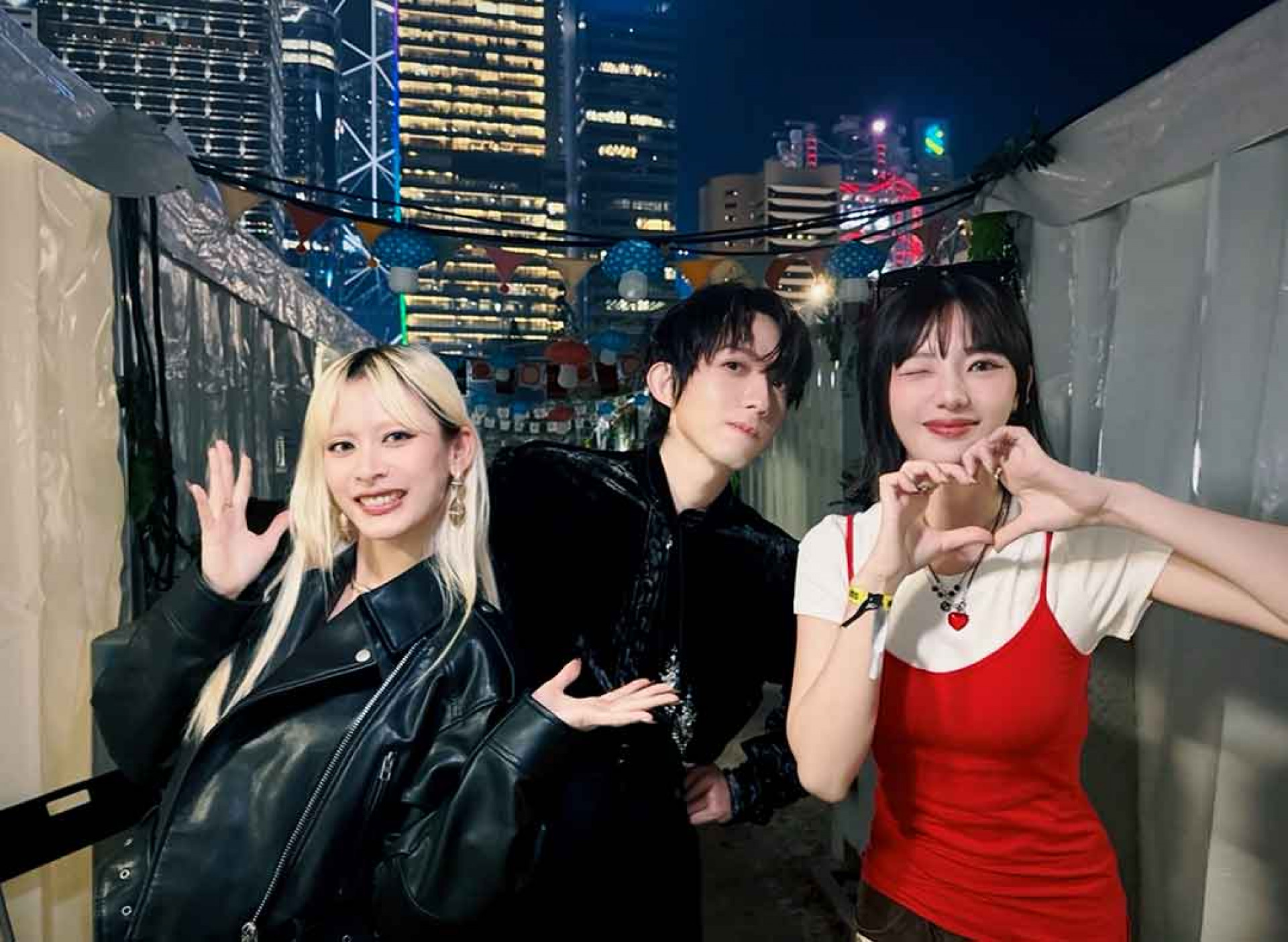 造福林宥嘉粉絲　直接把粉絲手機拿到搖滾區幫忙拍偶像直拍