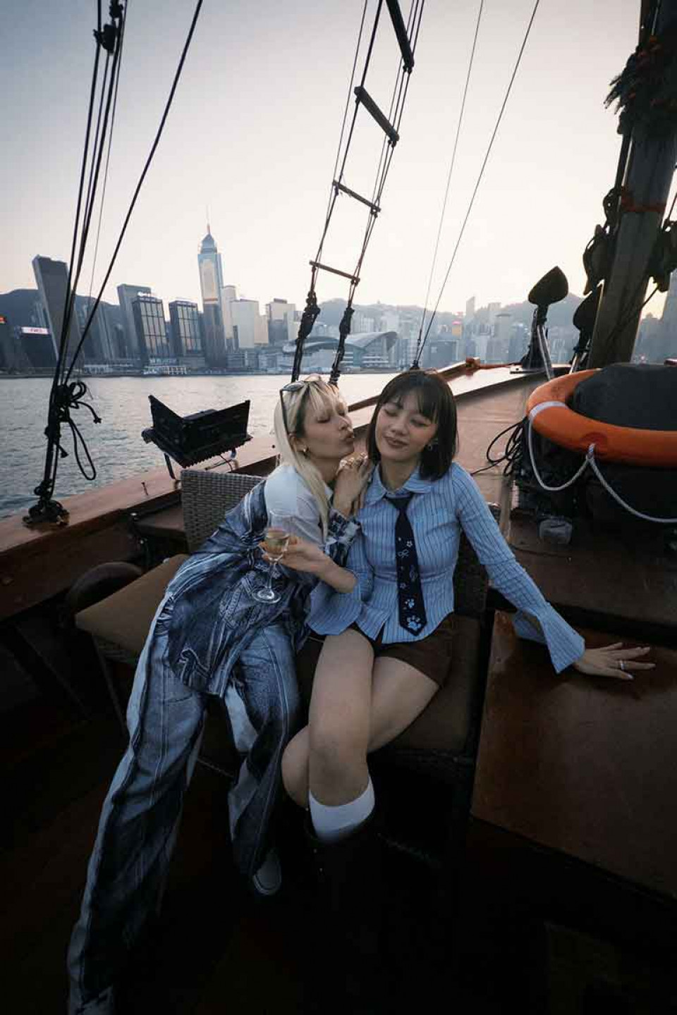 (左)JUD 陳泳希、(右)木木