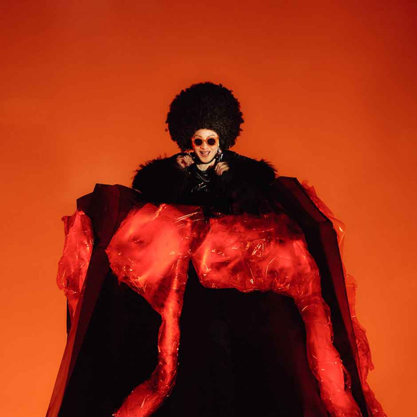 風靡全球NJS曲風〈阿福羅火山〉掀宇宙復古搖擺潮