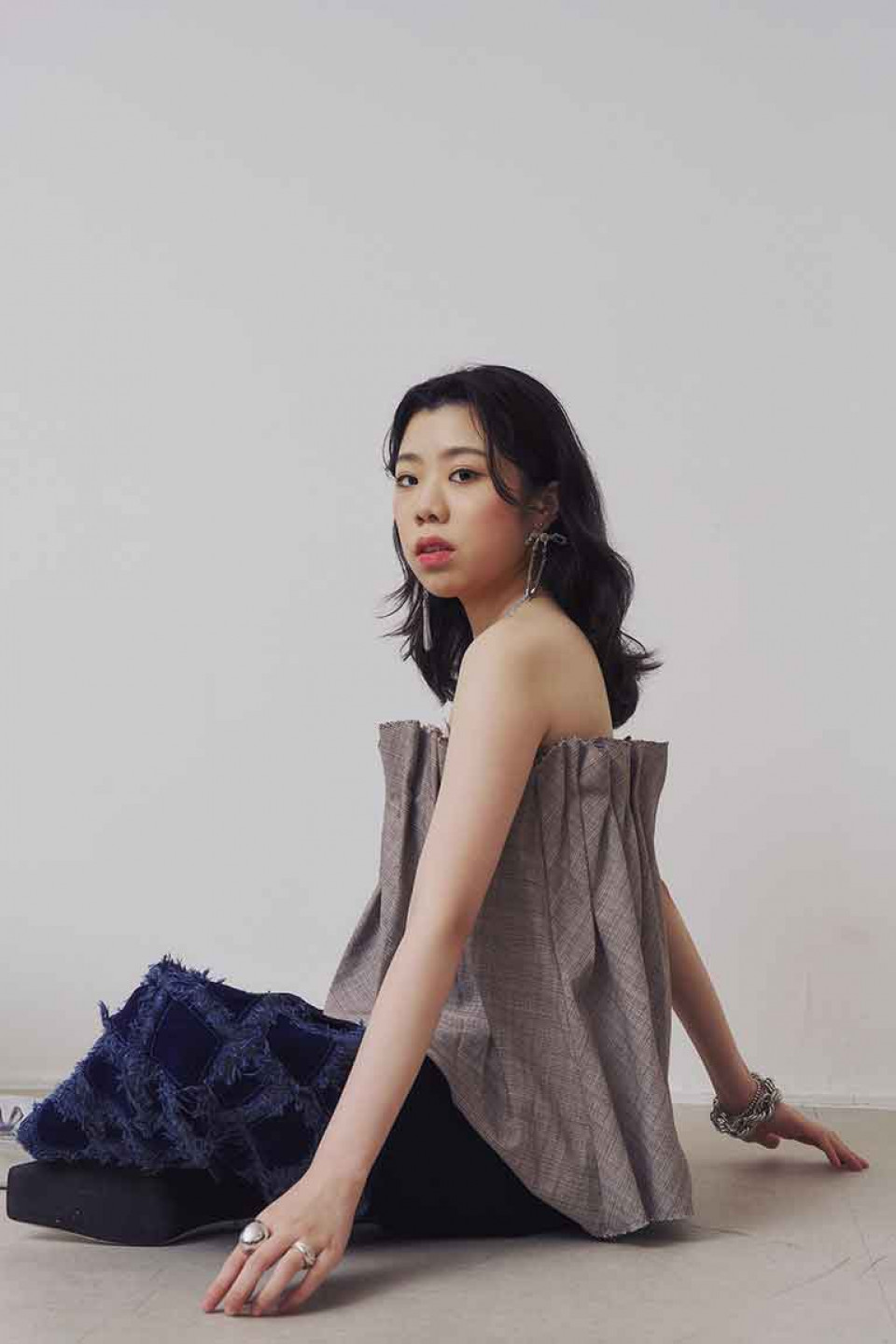 張仁與 2026 首發單曲〈皺摺〉