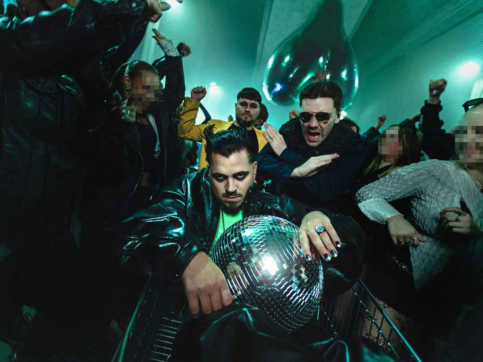 連台灣樂迷也瘋咖力亞 (Käärijä)!