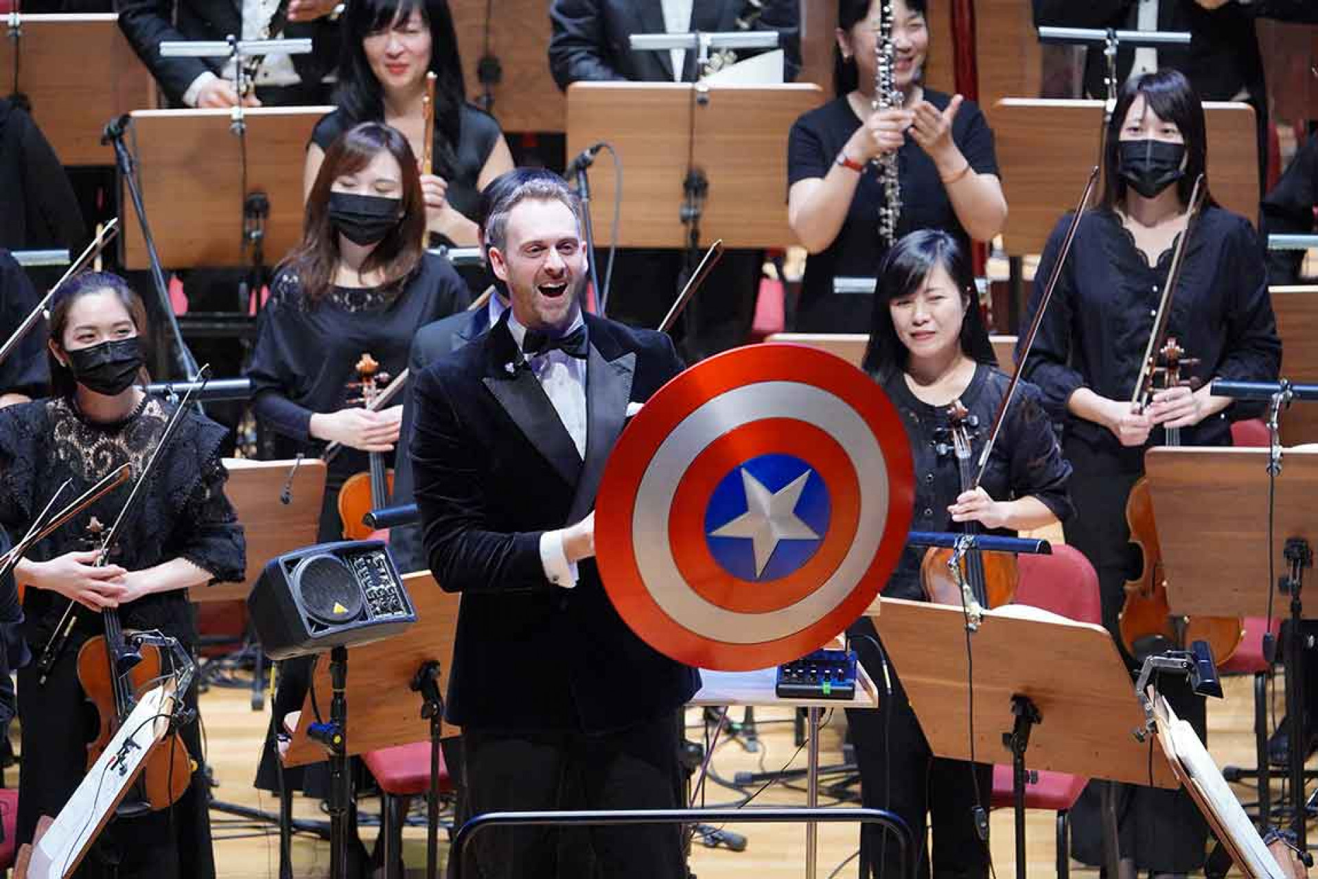 2025演出現場 指揮大衛高喊復仇者集結