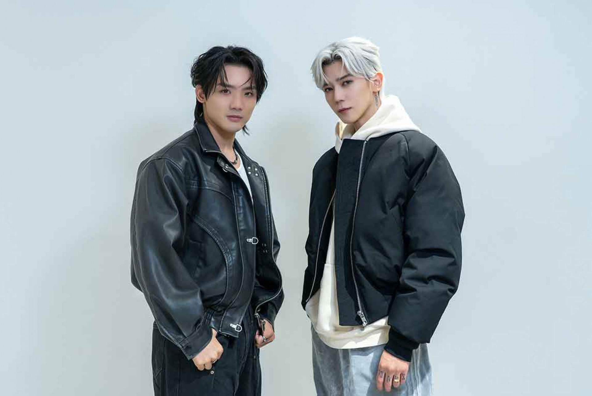 徐暐翔(左起)、Bii畢書盡 照片提供 :索尼音樂