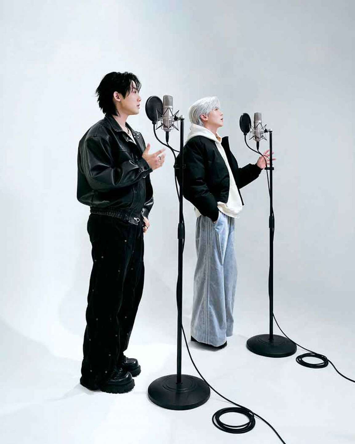 徐暐翔(左起)、Bii畢書盡 照片提供:索尼音樂