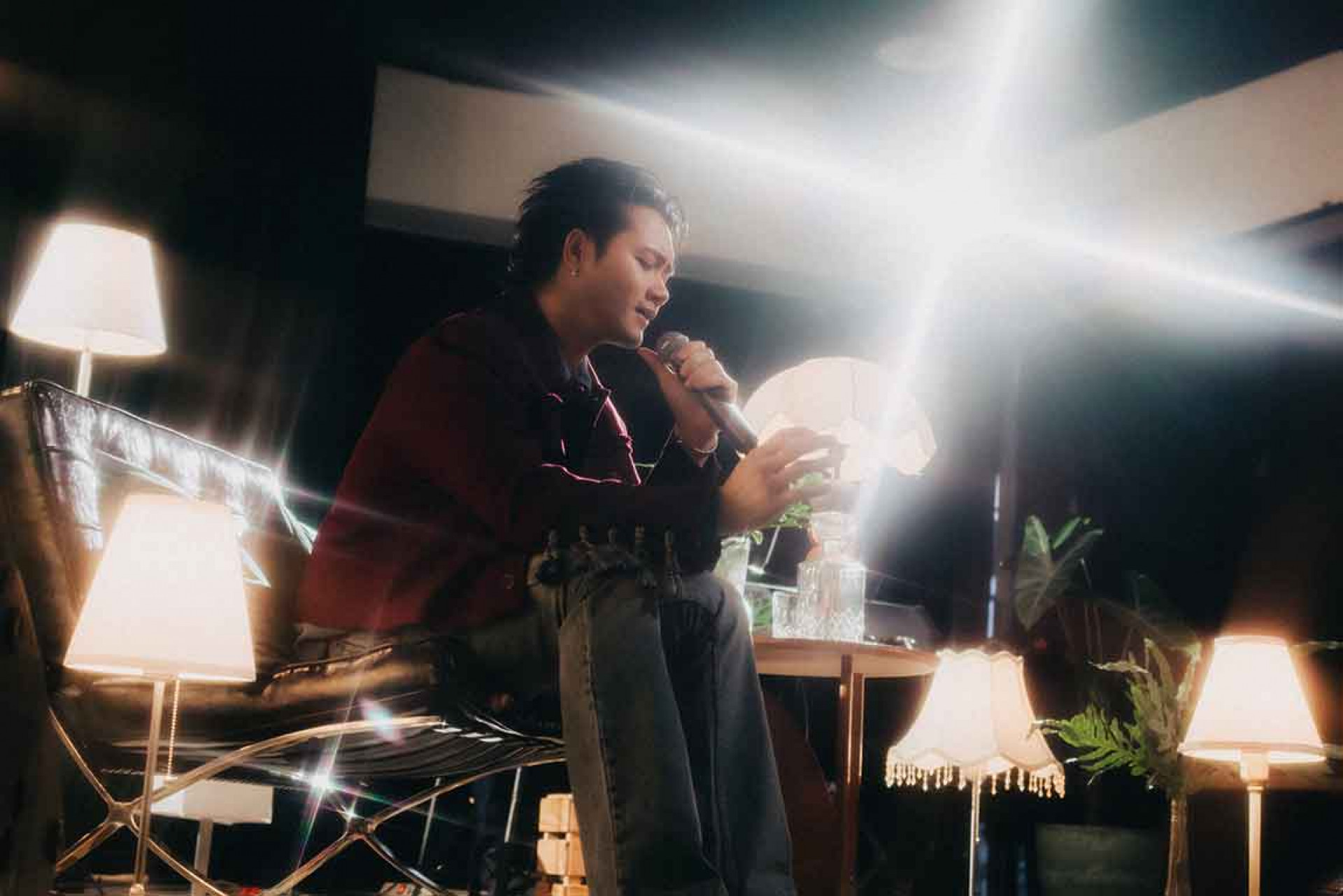 大Q秉洛自曝是「憋著哭聲」完成錄音（圖_ 众悅娛樂 提供）