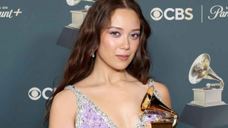 剛封后！奪下葛萊美獎就來台！冰島華裔爵士女伶Laufey 5月強勢回歸台北升級開唱