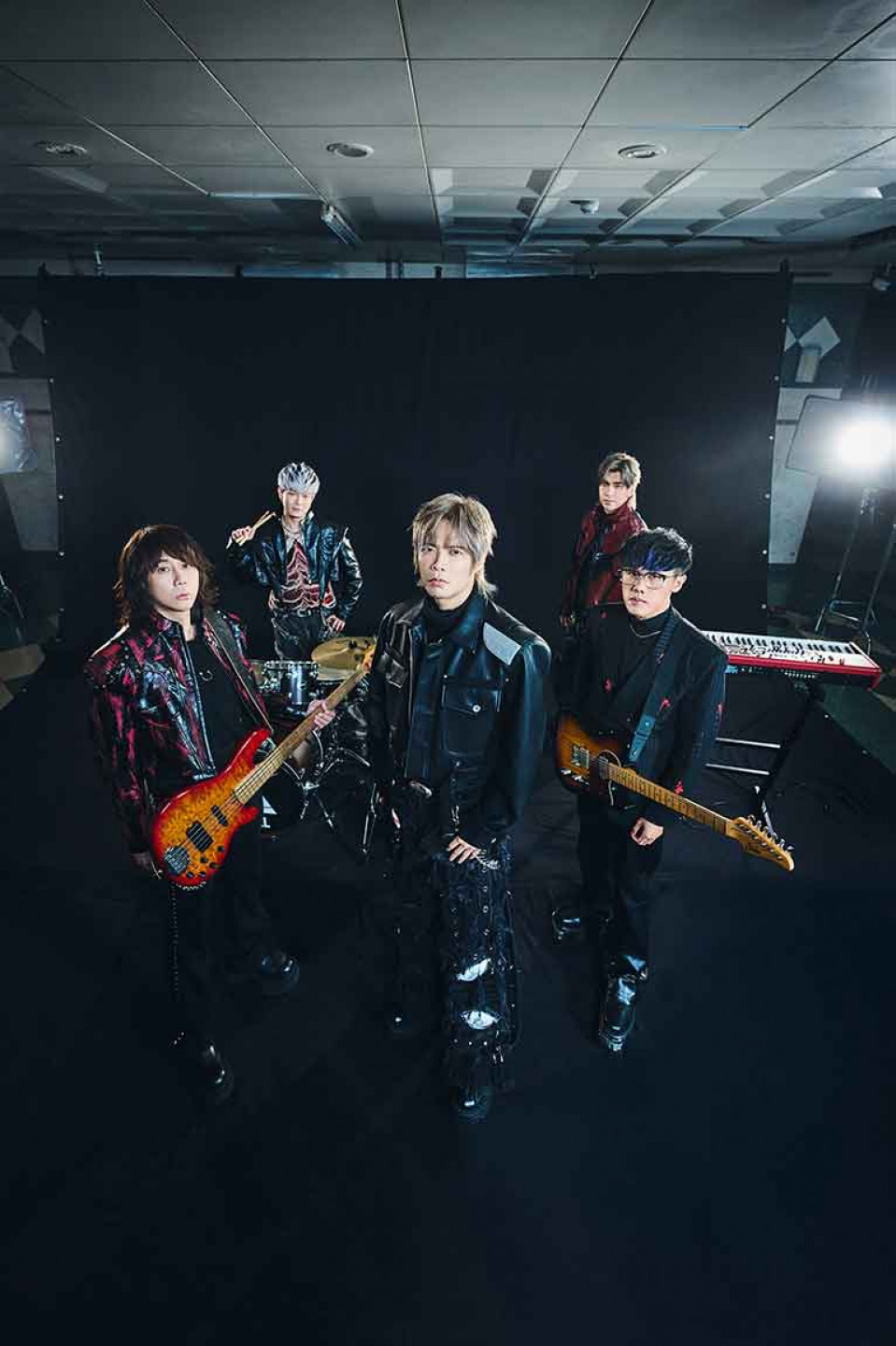 後排左起:阿電、小橘;前排左起:霸天、阿璞、劉逼