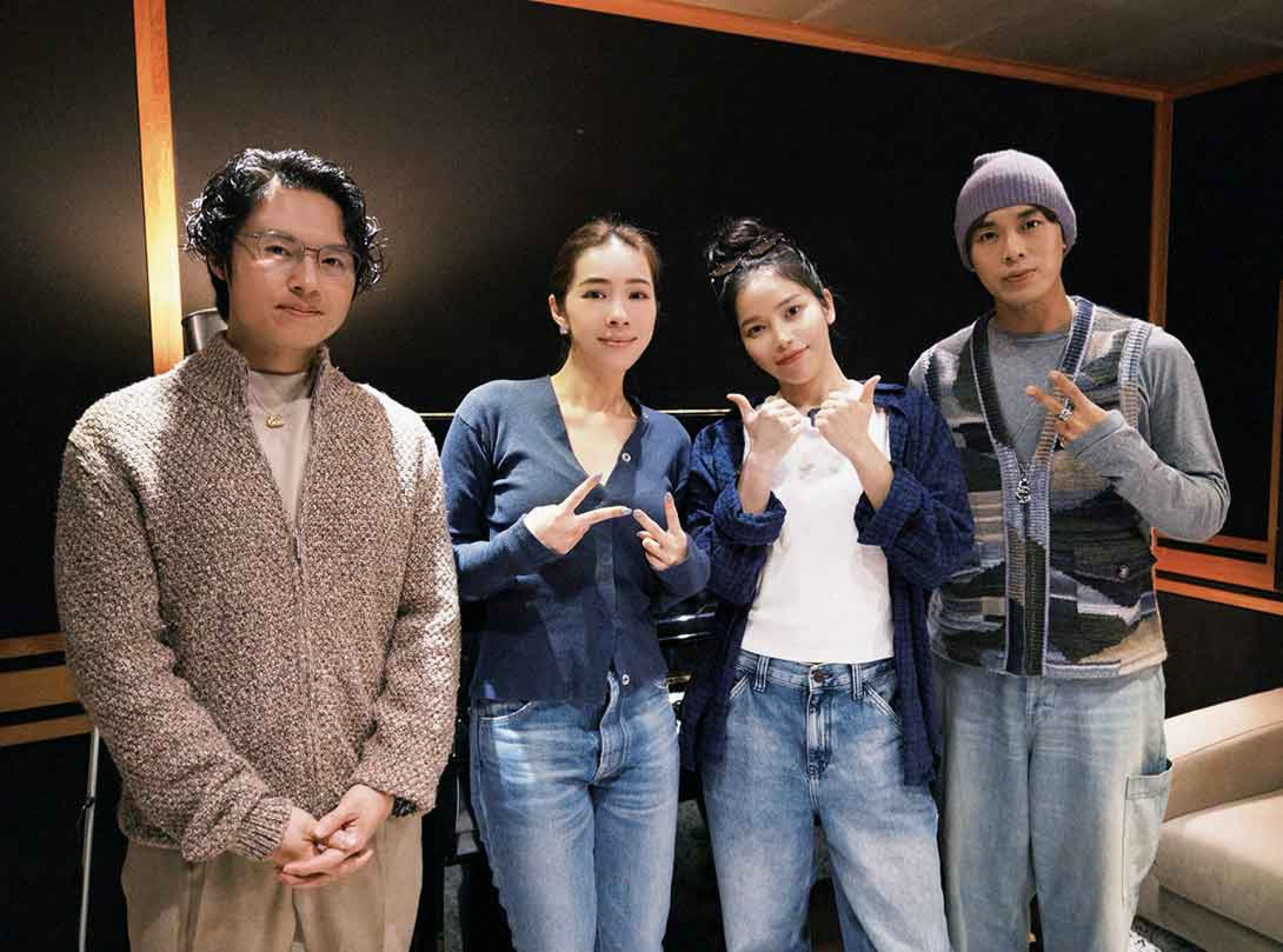 告五人親授「ㄓㄔㄕㄖ」中文發音特訓，雲安笑喊：頌樂錄完可以去教中文了。（相信音樂提供）