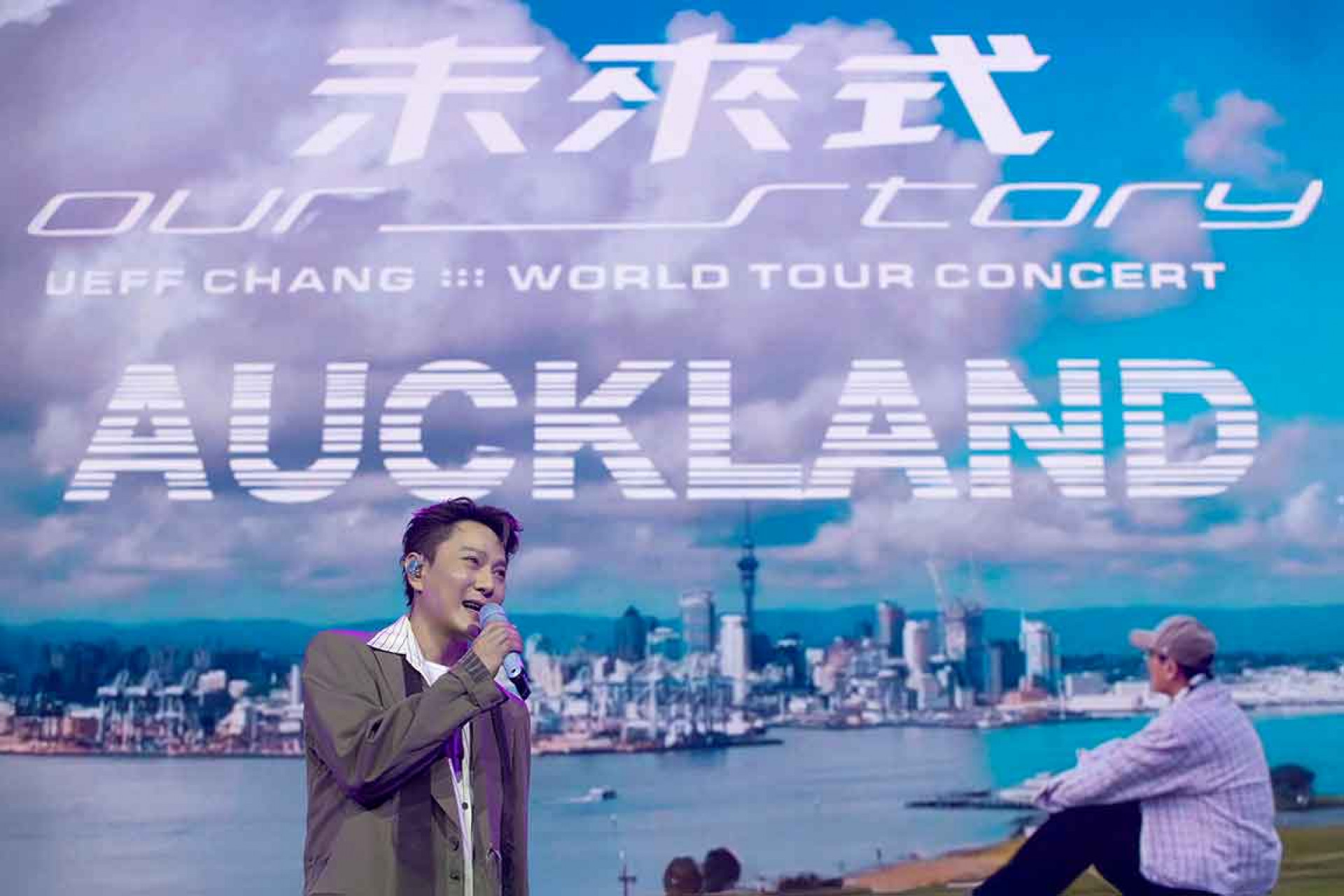 張信哲分享在奧克蘭拍攝巡演City Walk影片的趣事