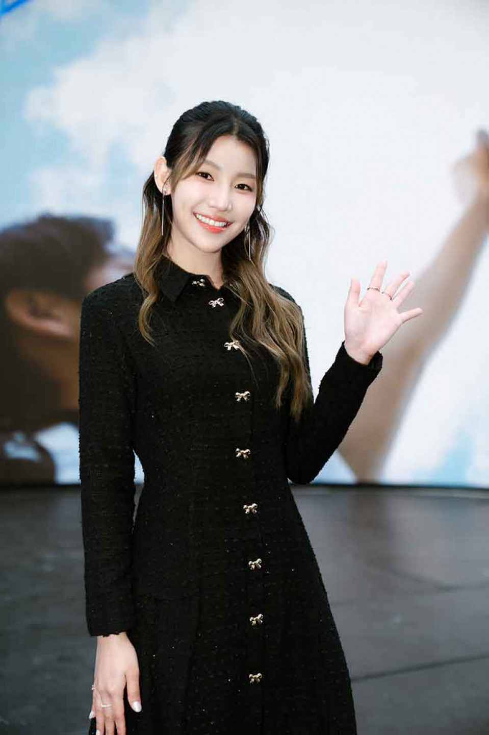 采子為偶像劇《再不拍就來不及了！》量身打造主題曲