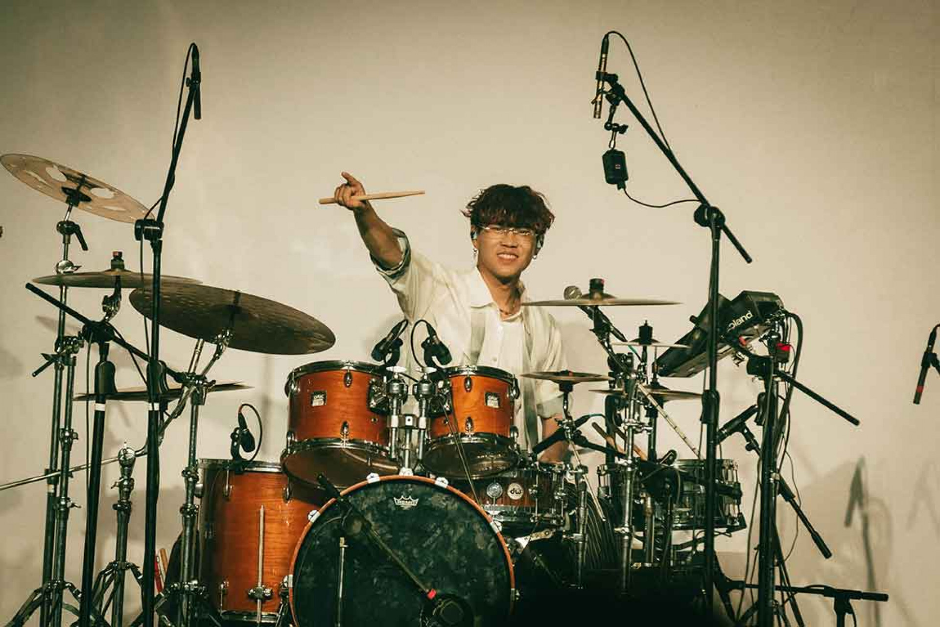 鼓手小布驚曝陷三年曖昧關係（圖_ Who Cares胡凱兒 提供）