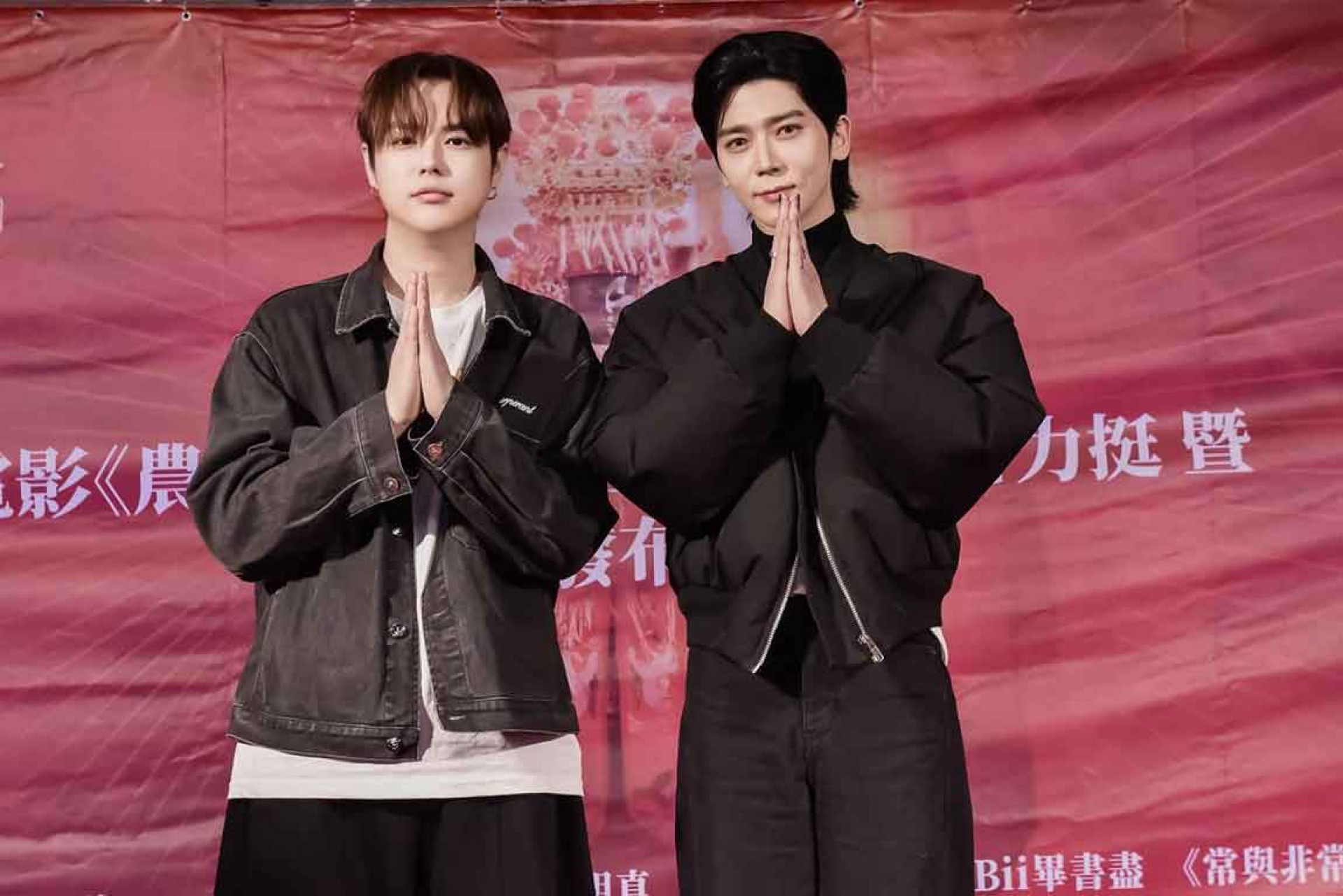 郭家瑋（左）畢書盡