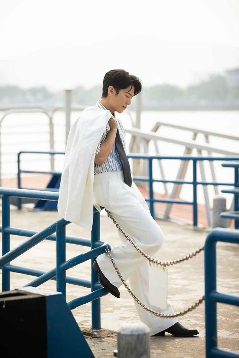 韋禮安全新EP《LOVE WEI BACK Vol.2》 90年代R&B歌曲〈一天一天〉MV 0320上架