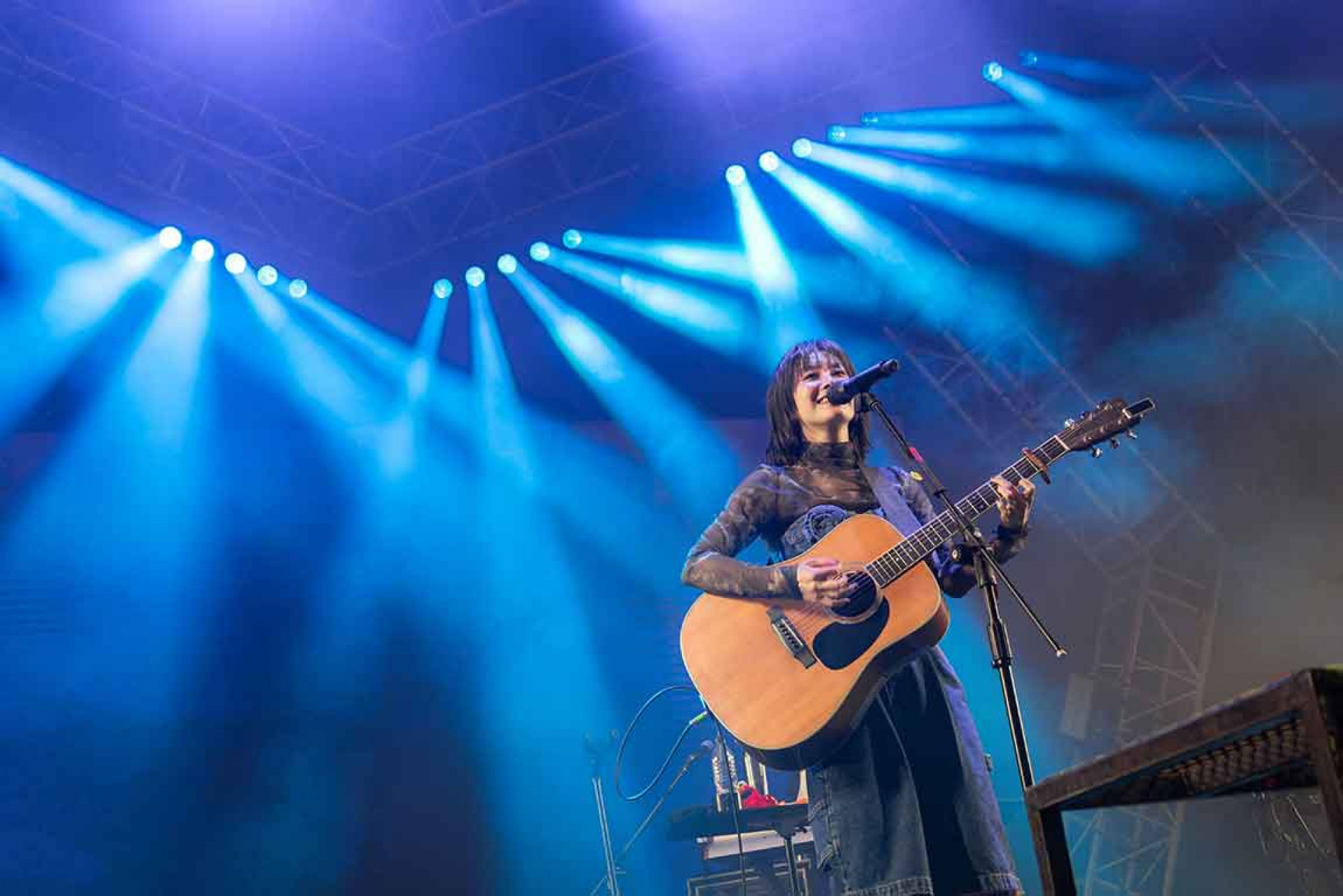 鄭宜農「大港土地婆當之無愧」