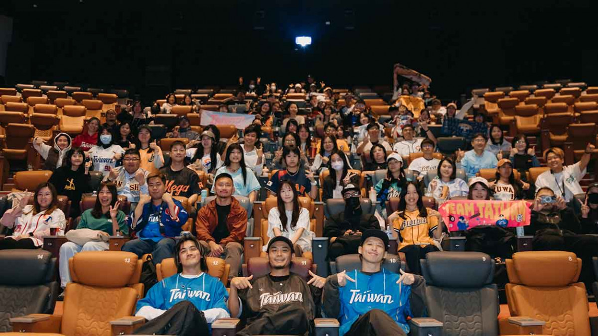 滅火器為《冠軍之路》量身打造主題曲〈今天的我〉大正表示「我光看電影初剪就哭三遍」