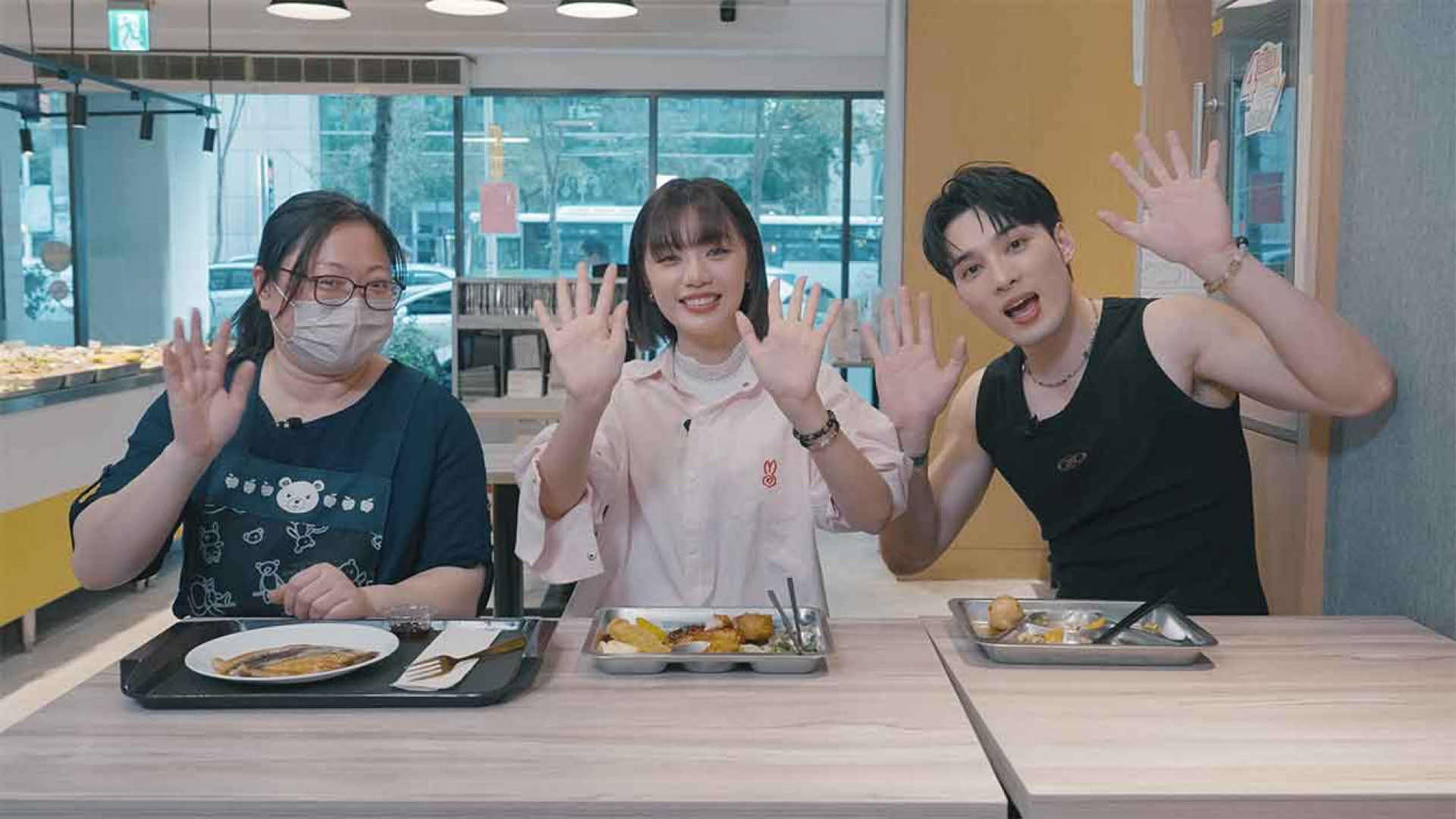 木木《下一站,MU的地》最新一集揭露夾菜結帳算錢的秘訣!