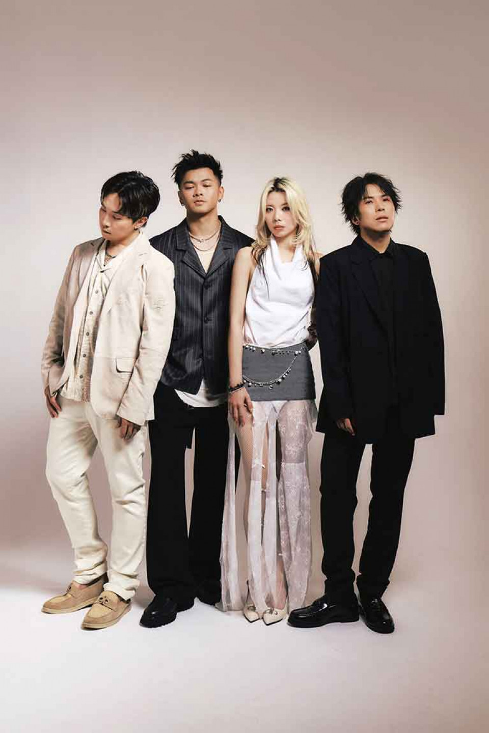 甜約翰參與《滾石撞樂隊2》改編曹格〈寂寞先生〉（滾石唱片 提供）