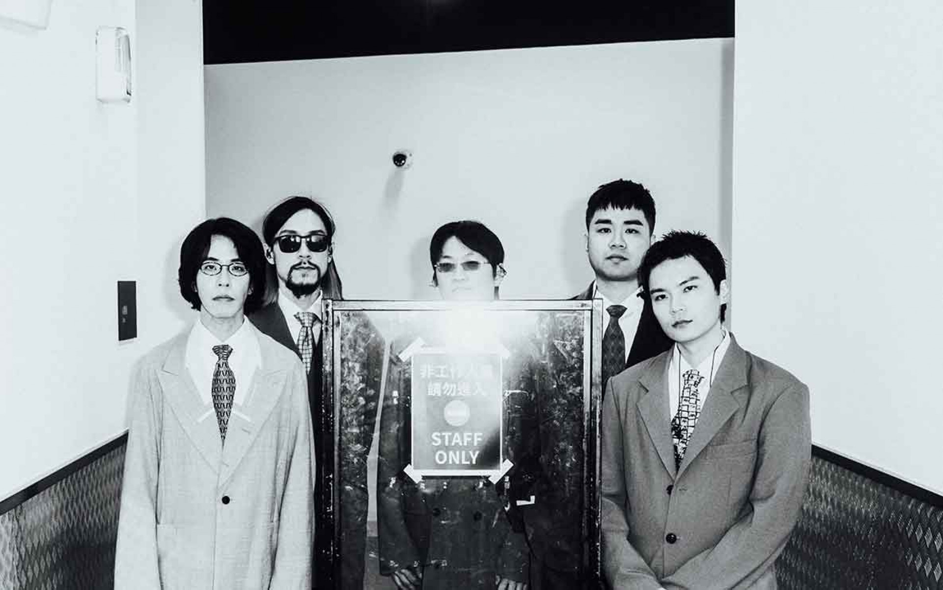 落日飛車難忘吉隆坡肉骨茶 更與首爾樂迷共度情人節（圖_ 華納音樂 提供）